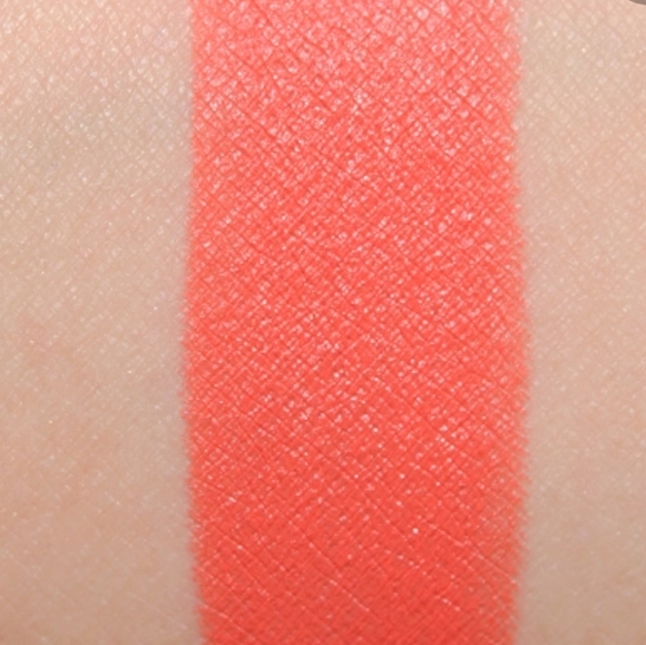NEW IN BOX 628 Tropic Tonic coral MAC Matte Lipstick Full Size - Picture 5 of 16